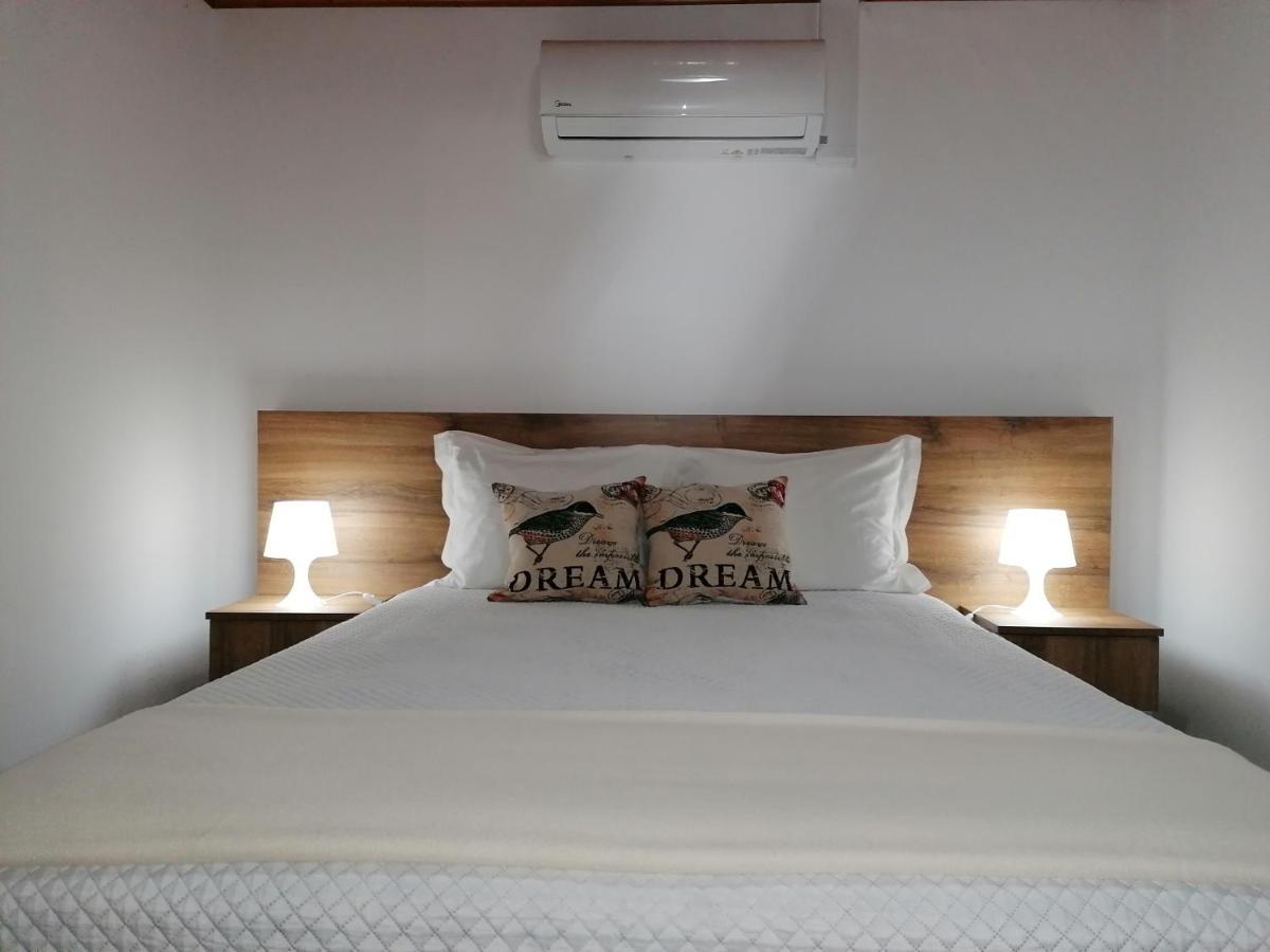 A Casa Da Formosinha Villa Madalena  Ngoại thất bức ảnh